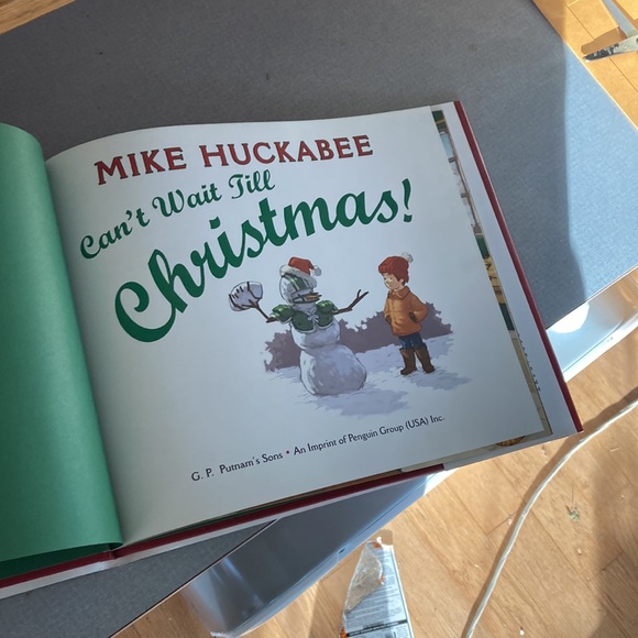 “ Can’t wait till Christmas!” Kids book - Picture 9 of 16